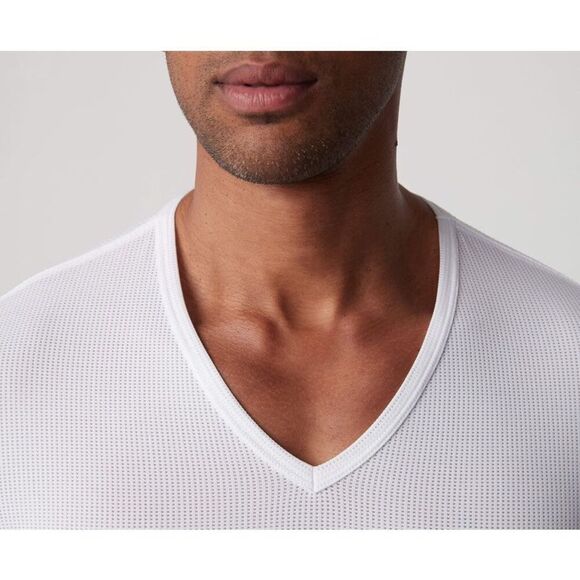 Mack Weldon AIRKNITˣ V-Neck Undershirt NEW NWT - Picture 4 of 11